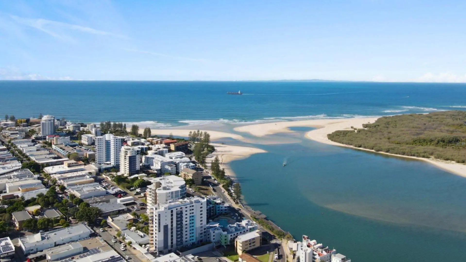 Centrepoint Unit 31 Apartment Caloundra