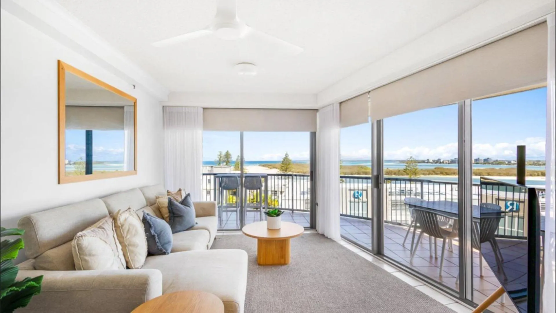 Centrepoint Unit 31 Apartment Caloundra