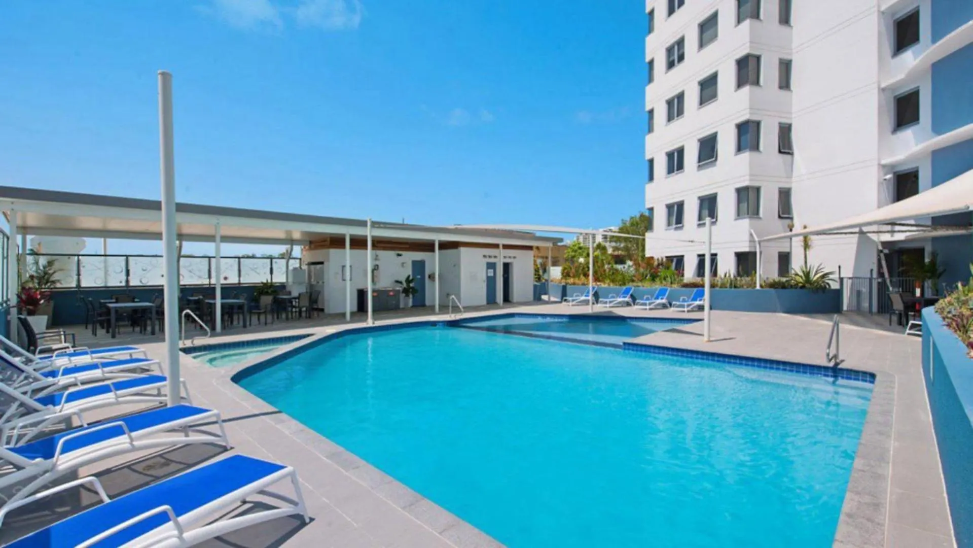 Centrepoint Unit 31 Apartment Caloundra